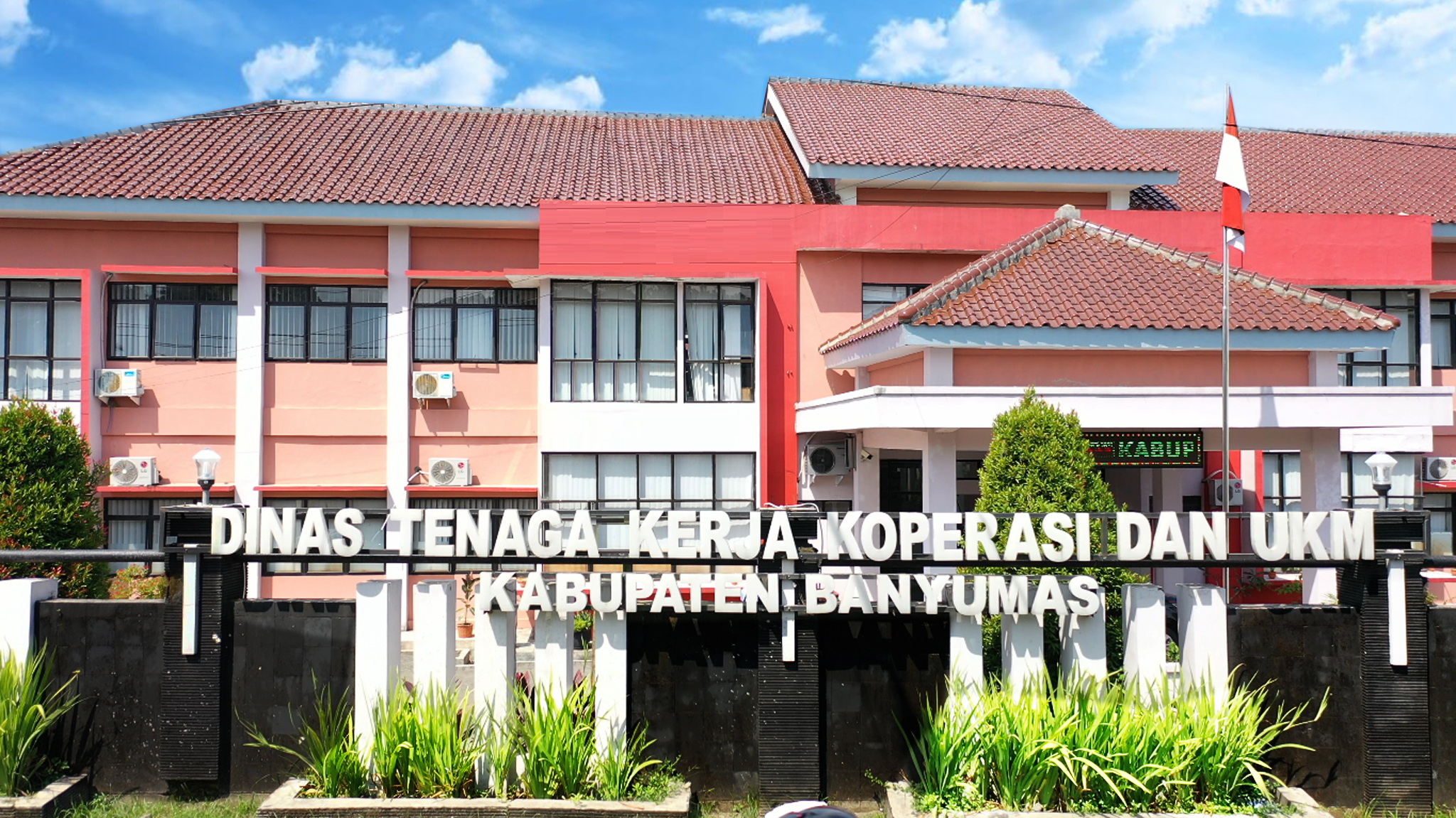 Dinas Tenaga Kerja, Koperasi & UKM